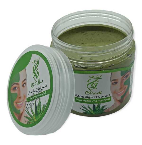 Masque de boue à l'aloe vera